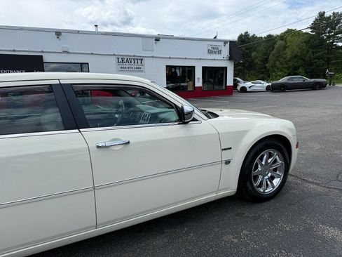 Used 2006 Chrysler 300 C RWD image 13
