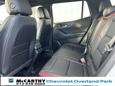 New 2026 Chevrolet Equinox RS image 18