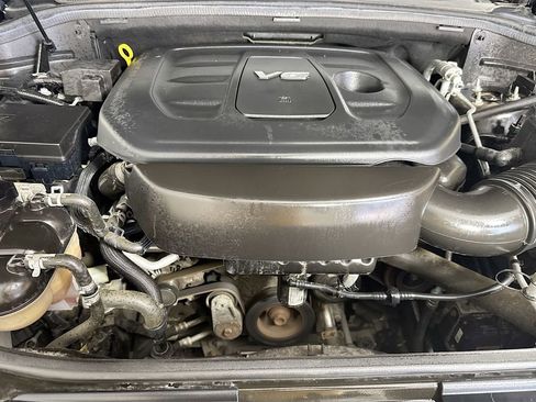 Used 2019 Jeep Grand Cherokee Limited AWD/4WD image 37
