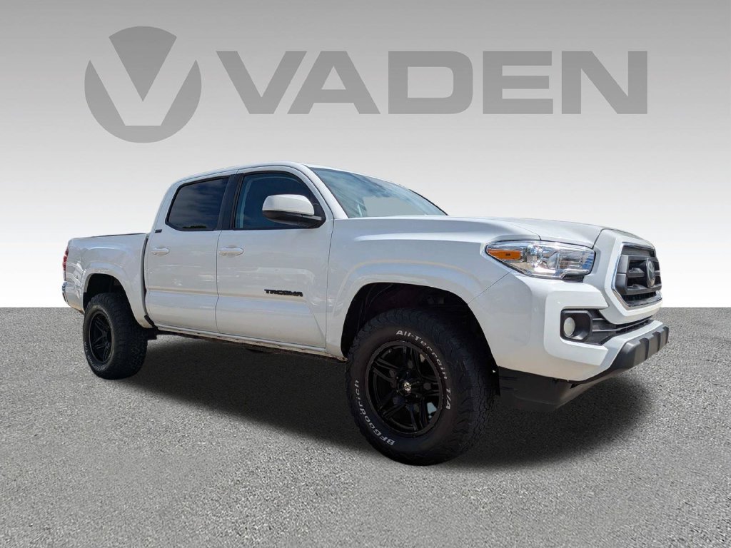Used 2021 Toyota Tacoma SR5 RWD image 3