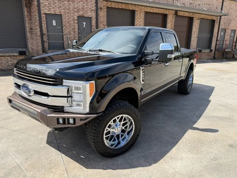 Used 2017 Ford F250 King Ranch w/ King Ranch Ultimate Package image 2