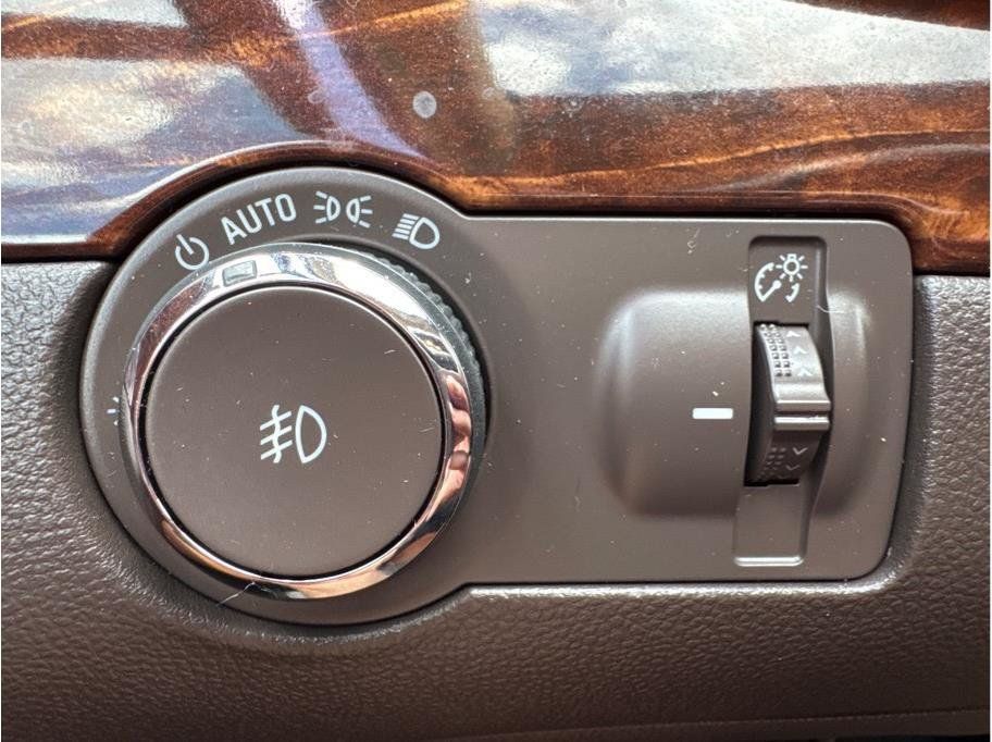 Used 2013 Buick Encore Leather AWD/4WD image 24