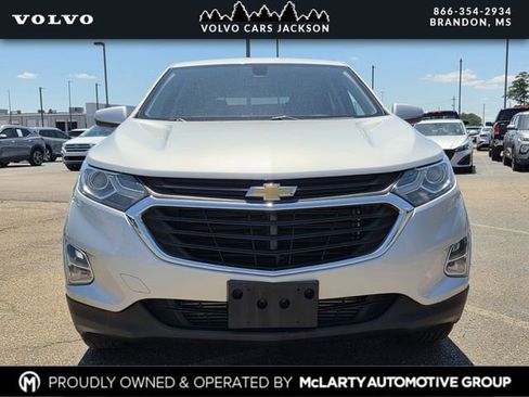 Used 2018 Chevrolet Equinox LT AWD/4WD image 2