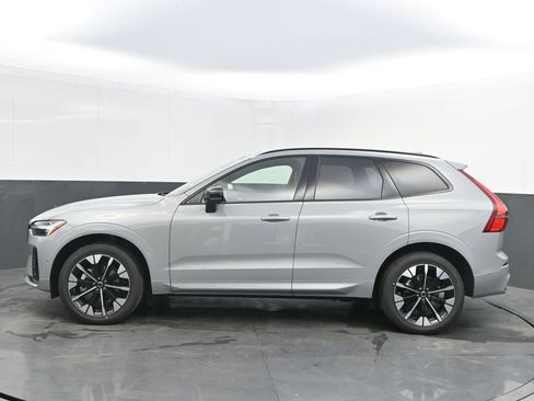 New 2026 Volvo XC60 B5 Plus w/ Protection Package Premier image 4