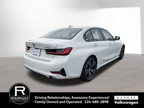 Used 2022 BMW 330i xDrive Sedan w/ Driving Assistance Package AWD/4WD image 10