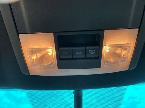 Used 2016 Ford Explorer Limited FWD image 22