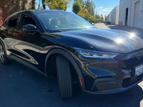 Used 2021 Ford Mustang Mach-E Select w/ Comfort/Technology Package image 3