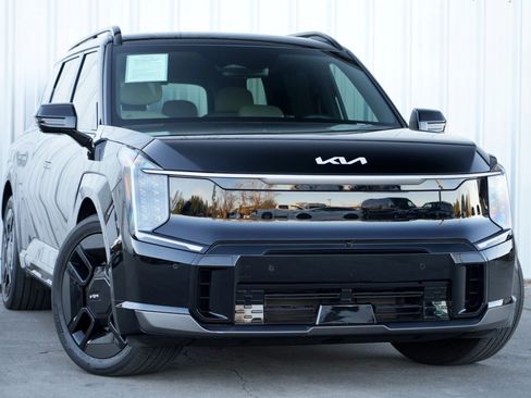 Used 2024 Kia EV9 GT-Line image 4