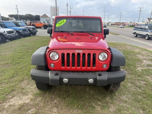 Used 2018 Jeep Wrangler Unlimited Sport S image 2