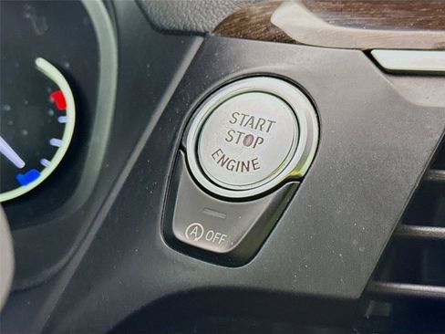 Used 2020 BMW X3 sDrive30i w/ Driving Assistance Package image 13