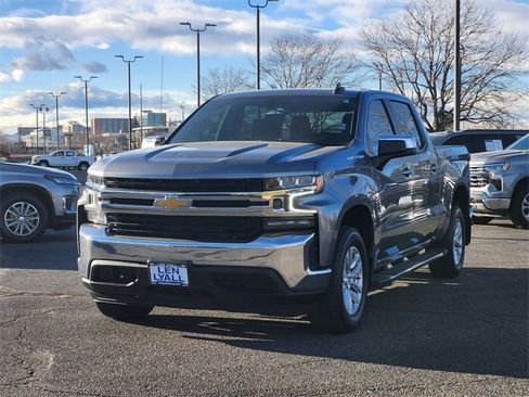 Used 2022 Chevrolet Silverado 1500 LT image 4