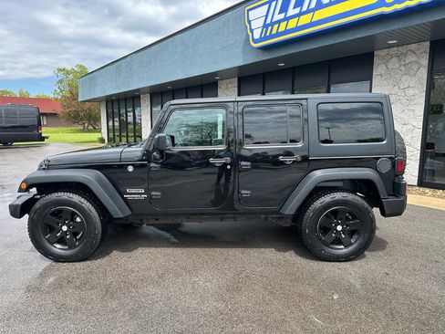 Used 2016 Jeep Wrangler Unlimited Sport w/ Quick Order Package 24S AWD/4WD image 4