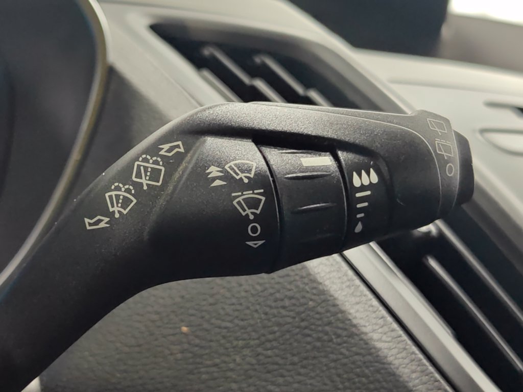 Used 2018 Ford Escape SE AWD/4WD image 14