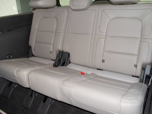 Used 2023 Lincoln Navigator Reserve AWD/4WD image 20