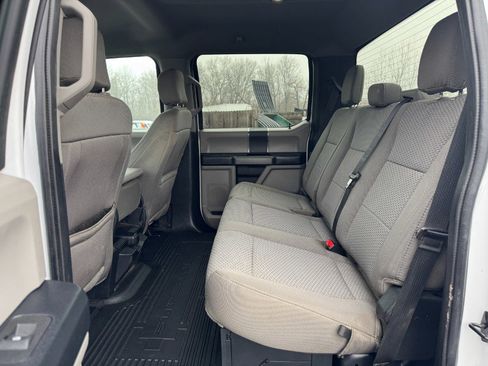 Used 2020 Ford F350 XLT w/ Camper Package image 16