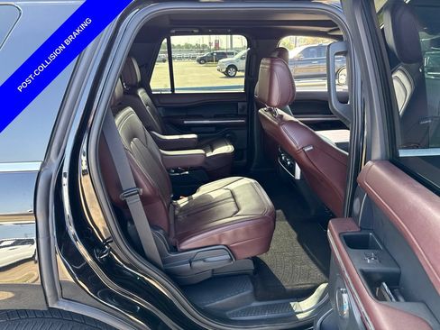 Used 2023 Ford Expedition Limited RWD image 13