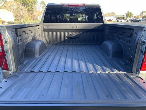 Used 2024 Chevrolet Silverado 1500 RST image 17