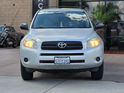 Used 2006 Toyota RAV4 2WD image 6