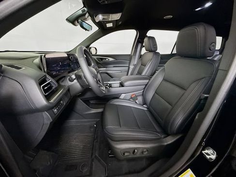 New 2026 Chevrolet Traverse LT w/ Midnight/Sport Edition AWD/4WD image 24
