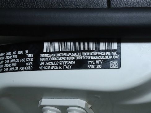 Used 2023 Jeep Renegade Latitude w/ Sun/Sound Group AWD/4WD image 21