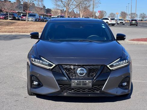Used 2022 Nissan Maxima SR w/ Sport Mat Group image 11