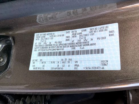 Used 2016 Ford F150 XLT w/ Trailer Tow Package image 29