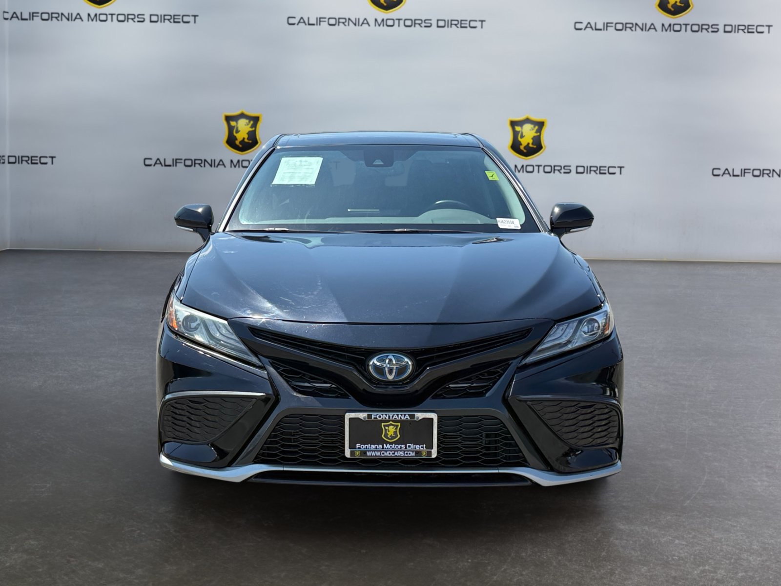 Used 2024 Toyota Camry XSE w/ Cold Weather Package FWD image 8