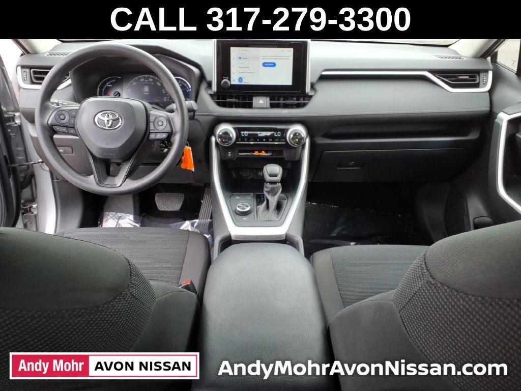Used 2025 Toyota RAV4 LE AWD/4WD image 38