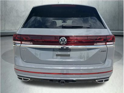 New 2026 Volkswagen Atlas SEL Premium R-Line