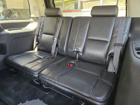 Used 2011 GMC Yukon Denali image 13