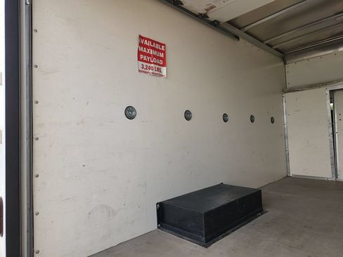 Used 2022 Ford Transit 350 DRW RWD image 14