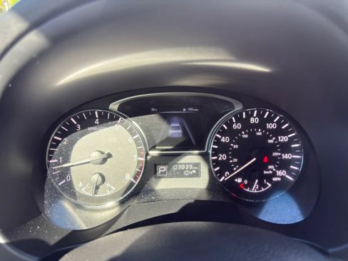 Used 2015 Nissan Altima 2.5 S w/ Sport Value Package FWD image 22
