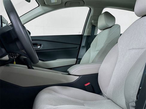 Certified 2025 Honda Accord SE image 14