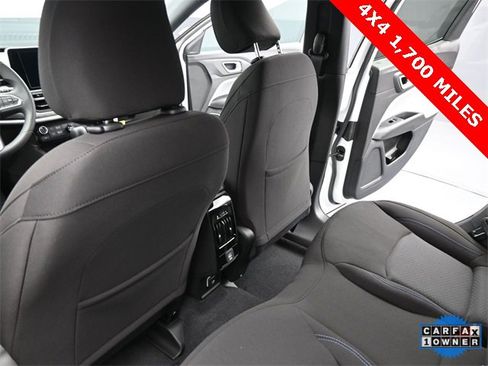 Used 2025 Jeep Compass Sport image 20