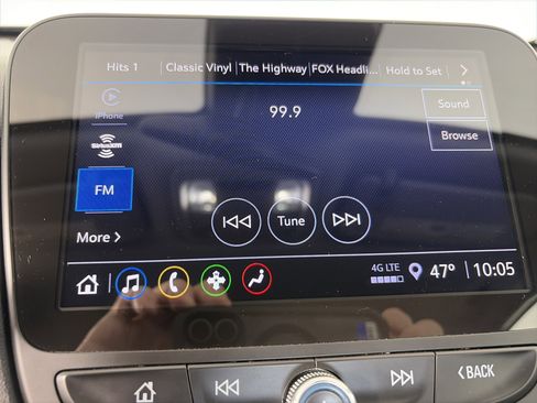 Used 2023 Chevrolet Malibu LT FWD image 24