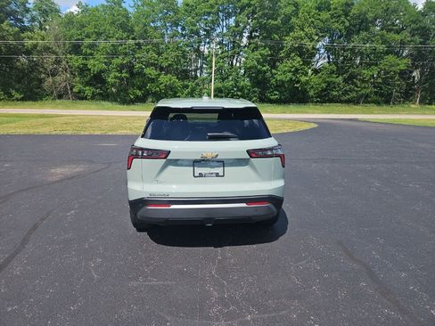 Used 2025 Chevrolet Equinox LT FWD image 6