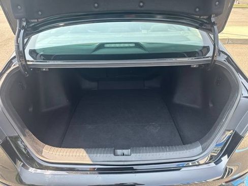 Certified 2023 Honda Accord EX image 12