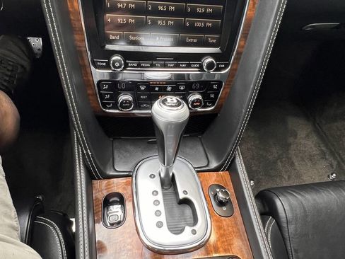 Used 2013 Bentley Continental GT image 23