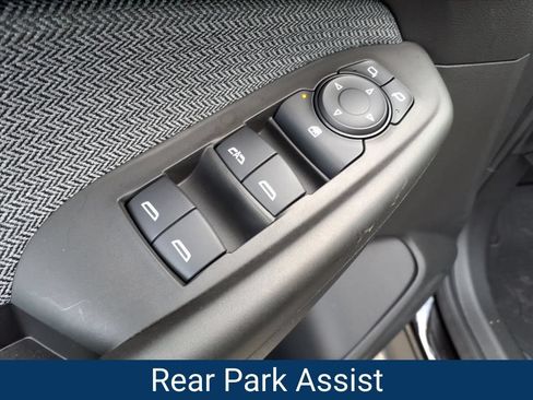 New 2026 Chevrolet TrailBlazer LT w/ Convenience Package FWD image 18