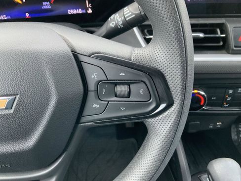 Used 2024 Chevrolet TrailBlazer LS w/ LS Convenience Package image 28