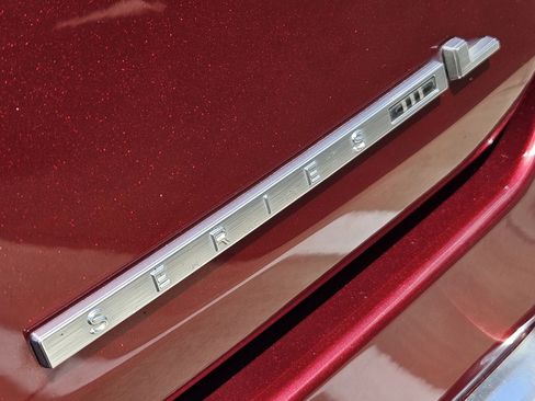 Used 2023 Jeep Wagoneer L Series III w/ Preferred Equipment Group image 47