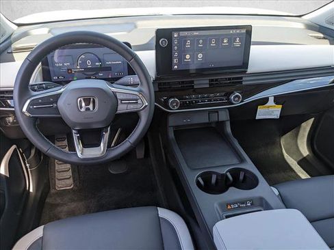 Used 2024 Honda Prologue Touring image 14