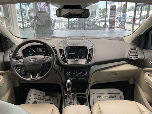 Used 2019 Ford Escape SEL AWD/4WD image 17