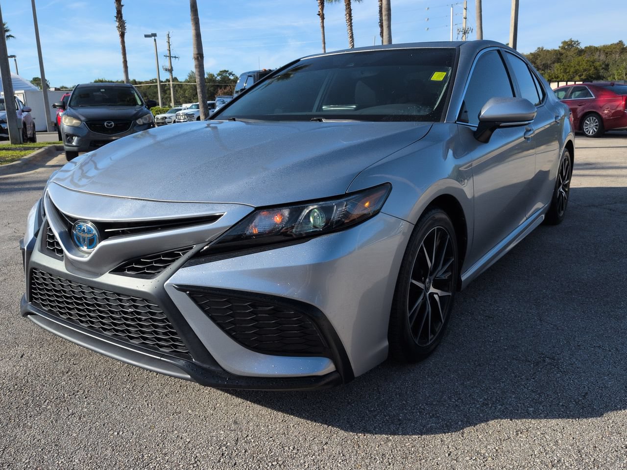 Used 2024 Toyota Camry SE w/ Audio Upgrade Package FWD image 8