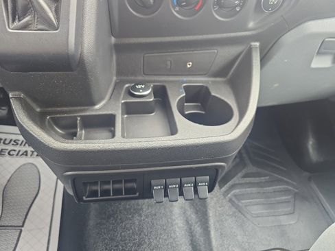 Used 2016 Ford Transit 250 130 Low Roof RWD image 25