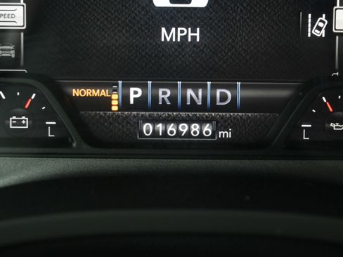 Used 2022 RAM 1500 Limited image 13