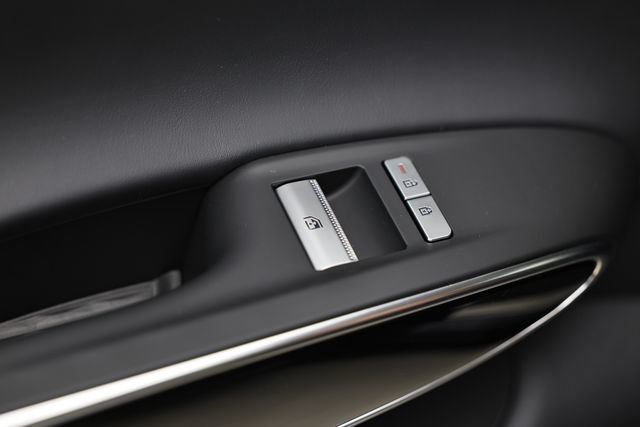 New 2026 Genesis GV70 2.5T AWD/4WD image 25