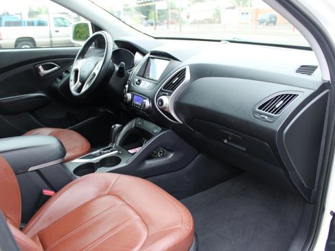 Used 2013 Hyundai Tucson Limited image 15