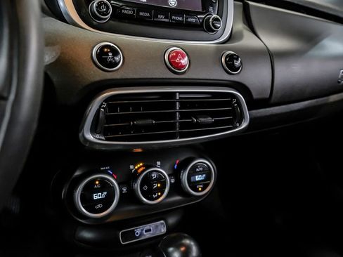 Used 2017 FIAT 500X Trekking image 24