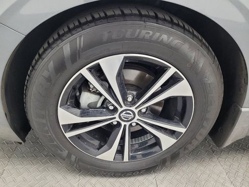 Used 2021 Nissan Sentra SV FWD image 31